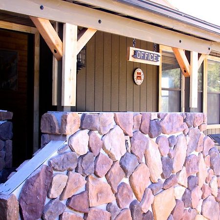 Yosemite Gold Country Lodge Coulterville Eksteriør billede