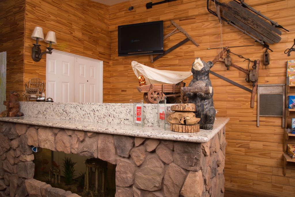 Yosemite Gold Country Lodge Coulterville Eksteriør billede